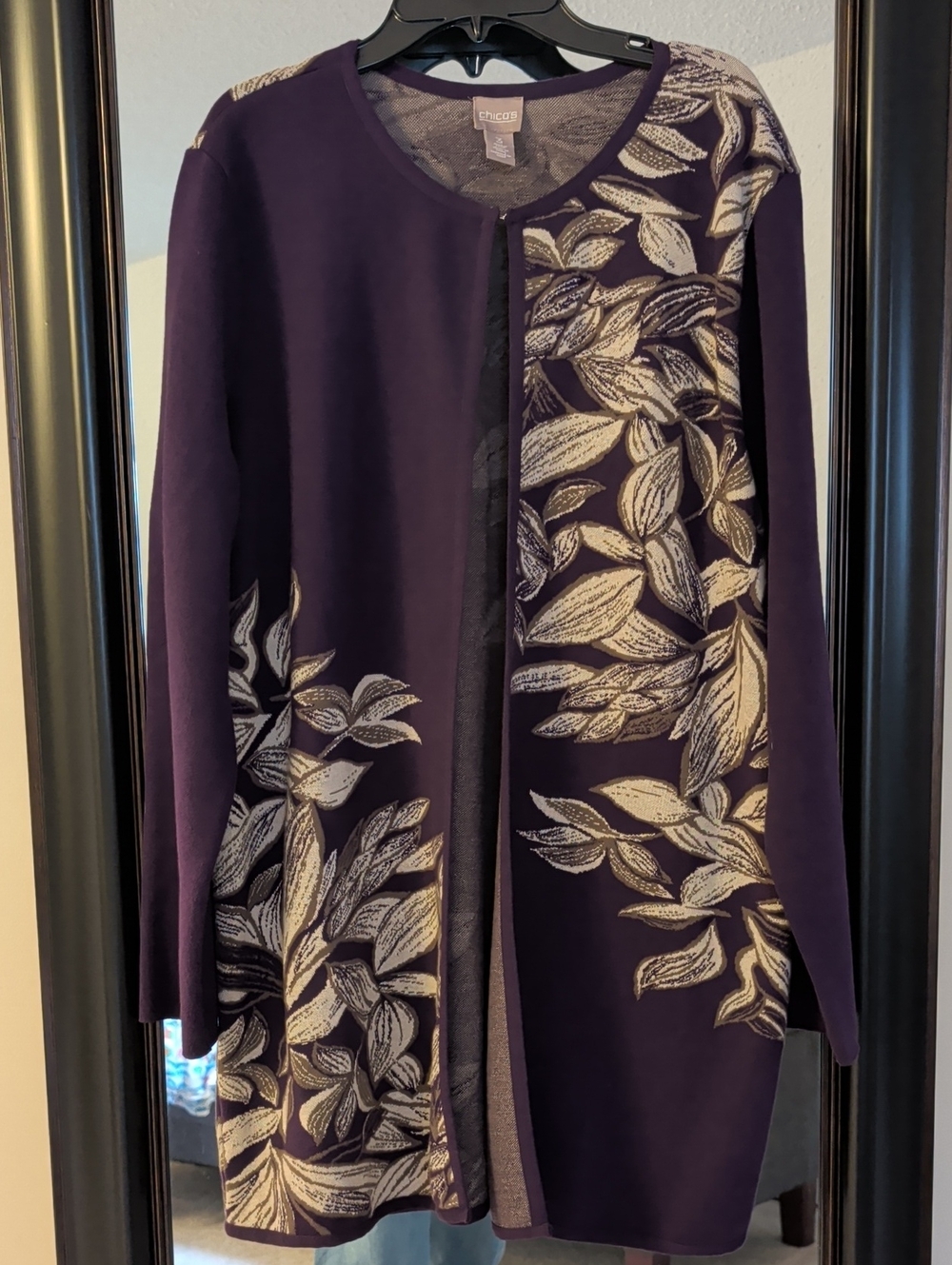 Chico's ' Lovely Leafs' Gilara Jacquard Cardigan Size 3